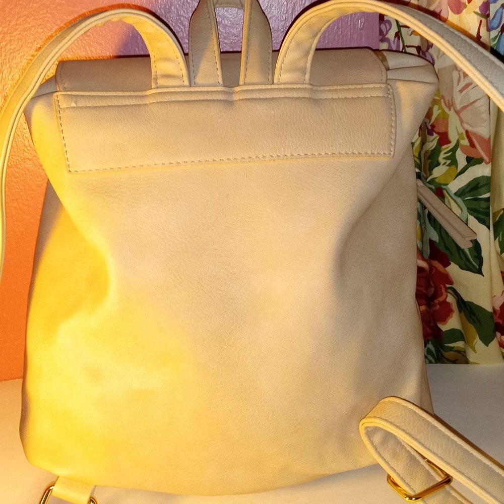 Mossimo Tan Color Drawstring Backpack Trimmed In … - image 5